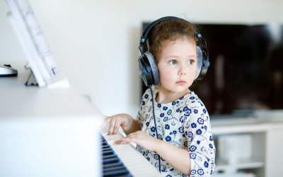 7 ‘Shockingly’ Simply Ways To Ensure your Child Succeeds When Learning Piano Online
